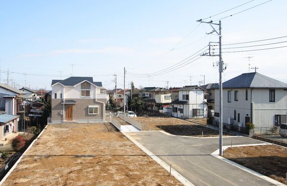 広さや位置などを踏まえて土地の売却価格を算出 | 堺市で不動産を売るなら株式会社スムーズホームへ